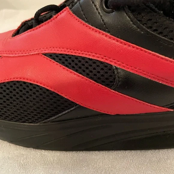 MBT RARE FLAME RED/BLACK PHYSIOLOGICAL ROCKER SHOES SIZE 8 1/2  WORN ONCE - Picture 6 of 10